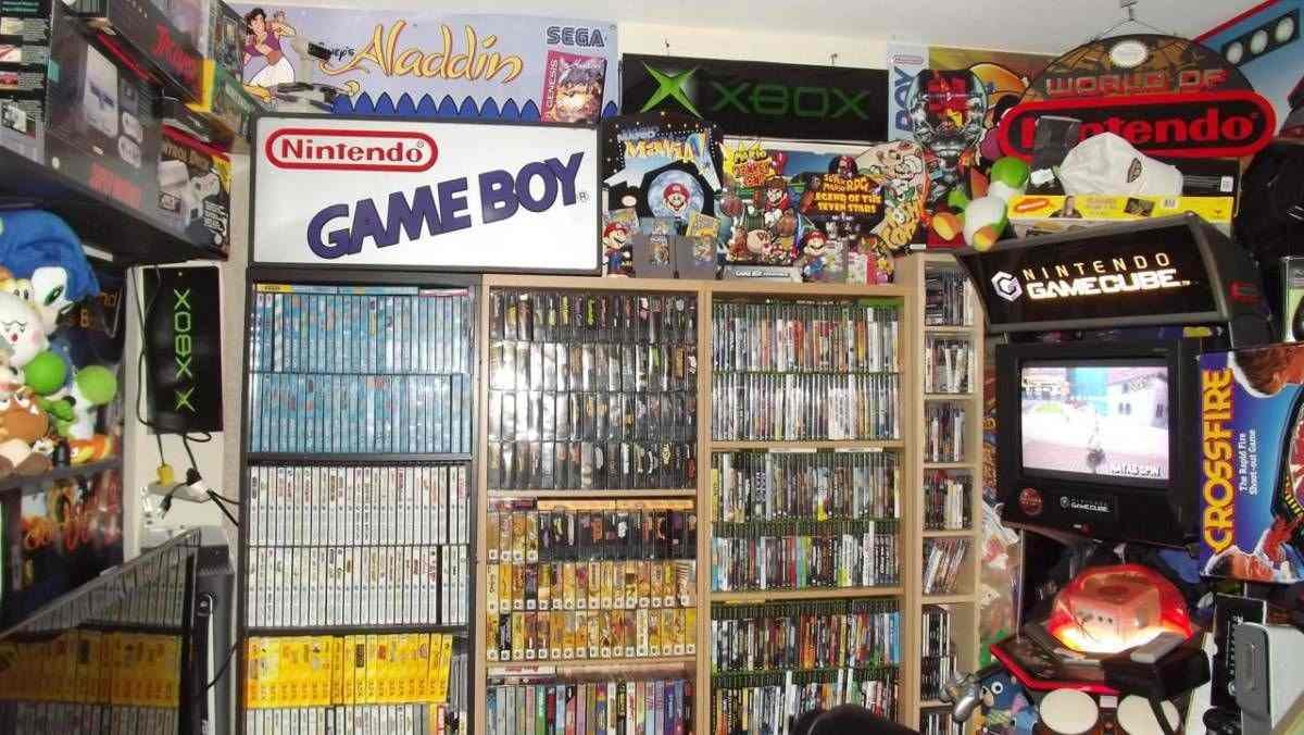Kolektor Ini Memiliki 1.503 Cartridges Nintendo Famicom