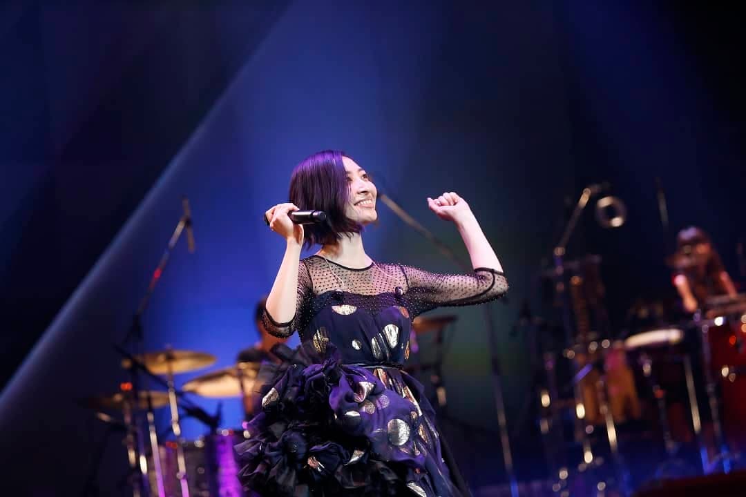 Seiyuu Echidna, Maaya Sakamoto mengumumkan kehamilannya