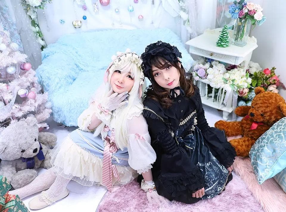Agak Lain! Jepang Rilis Dating App Dengan Pasangan Yang Crossdressing