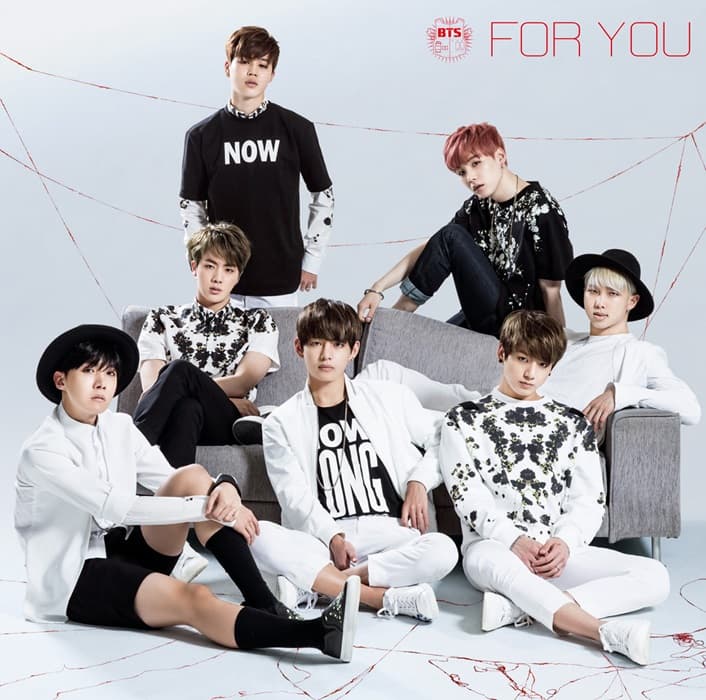 Langsung Trending! BTS Rilis Vinyl 'FOR YOU' Spesial 10th Anniversary Debut di Jepang!