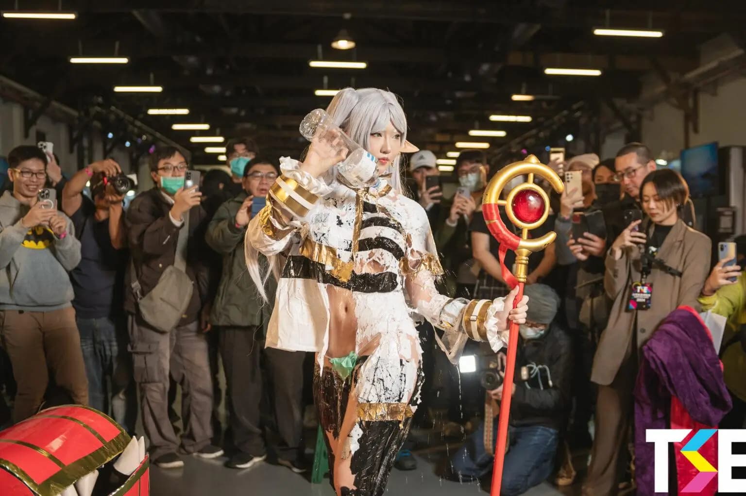 Cosplayer Frieren Asal Thailand ini Menarik Netizen Wibu di Seluruh Dunia