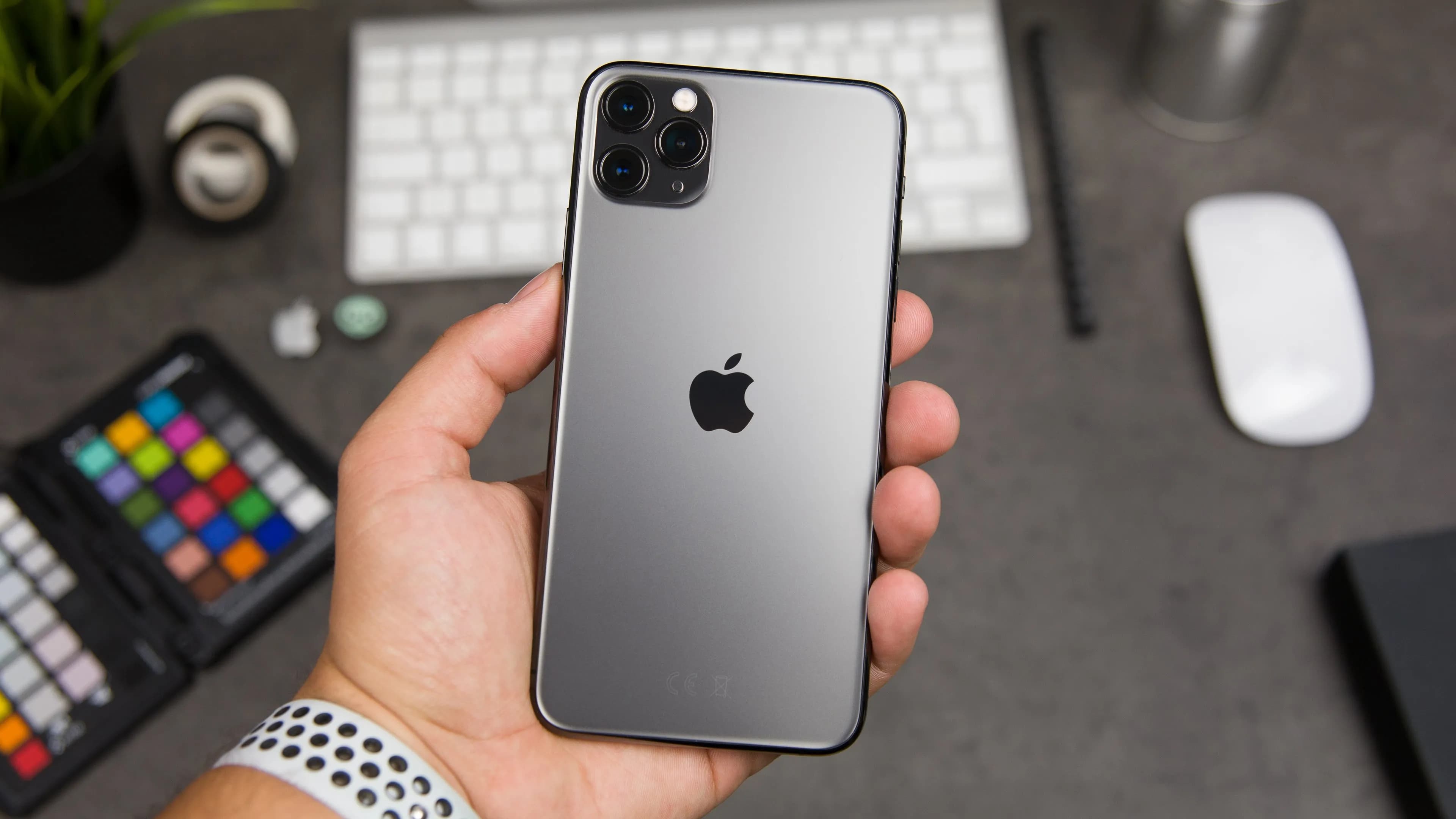 iPhone 11 Pro Max: Alat Ideal Buat Cosplayer dan Wibu yang Mau Jadi Konten Kreator!