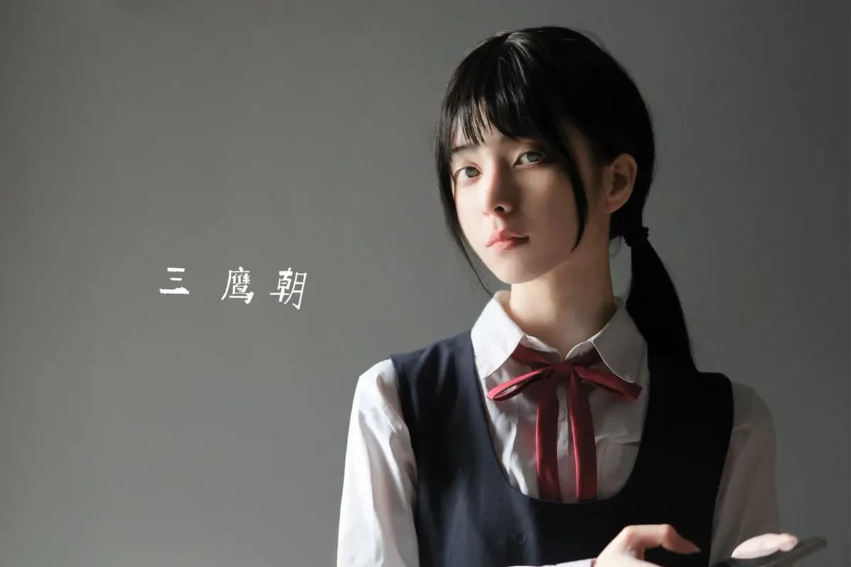 Cosplayer Asal China ini Menjadi Trending Topik ketika Cosplay Karakter Asa Mitaka dengan Menakjubkan
