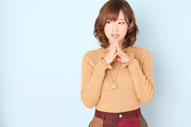 Seiyuu Rie Takahashi Umumkan Hiatus Selama 1 Bulan, Buat Operasi Pita Suara