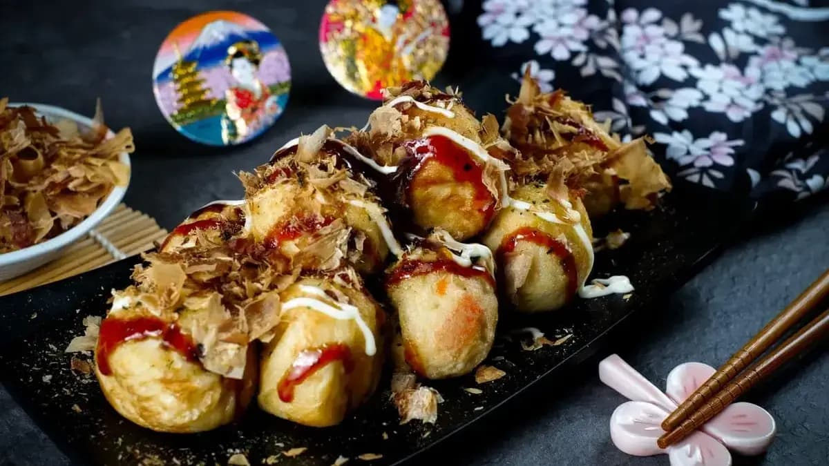 Kenapa Takoyaki Jadi Jajanan Favorit di Jepang?