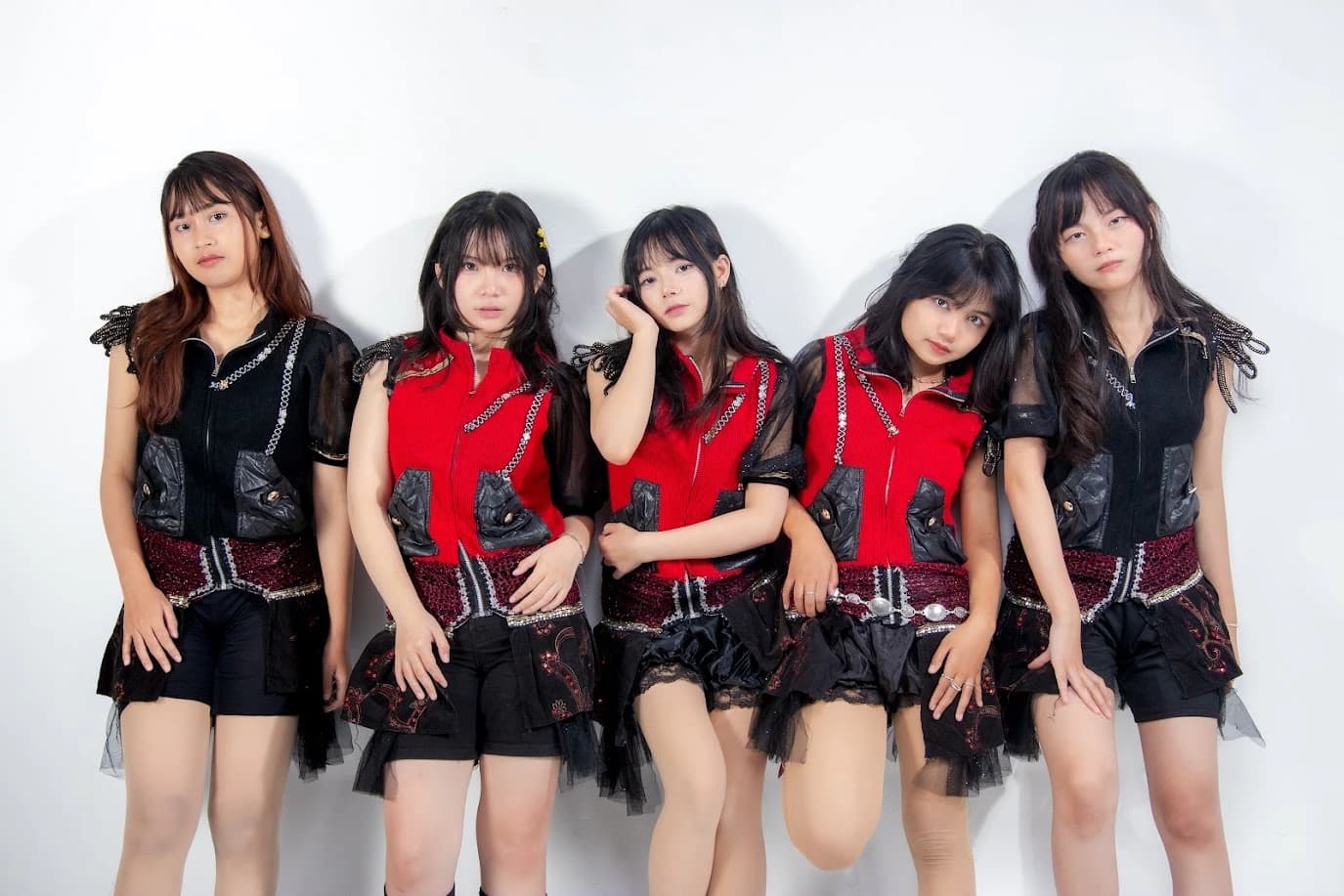 Lumina Scarlet Siap Manggung di Thailand, Bawa Vibe Idol Lokal Tembus Internasional!